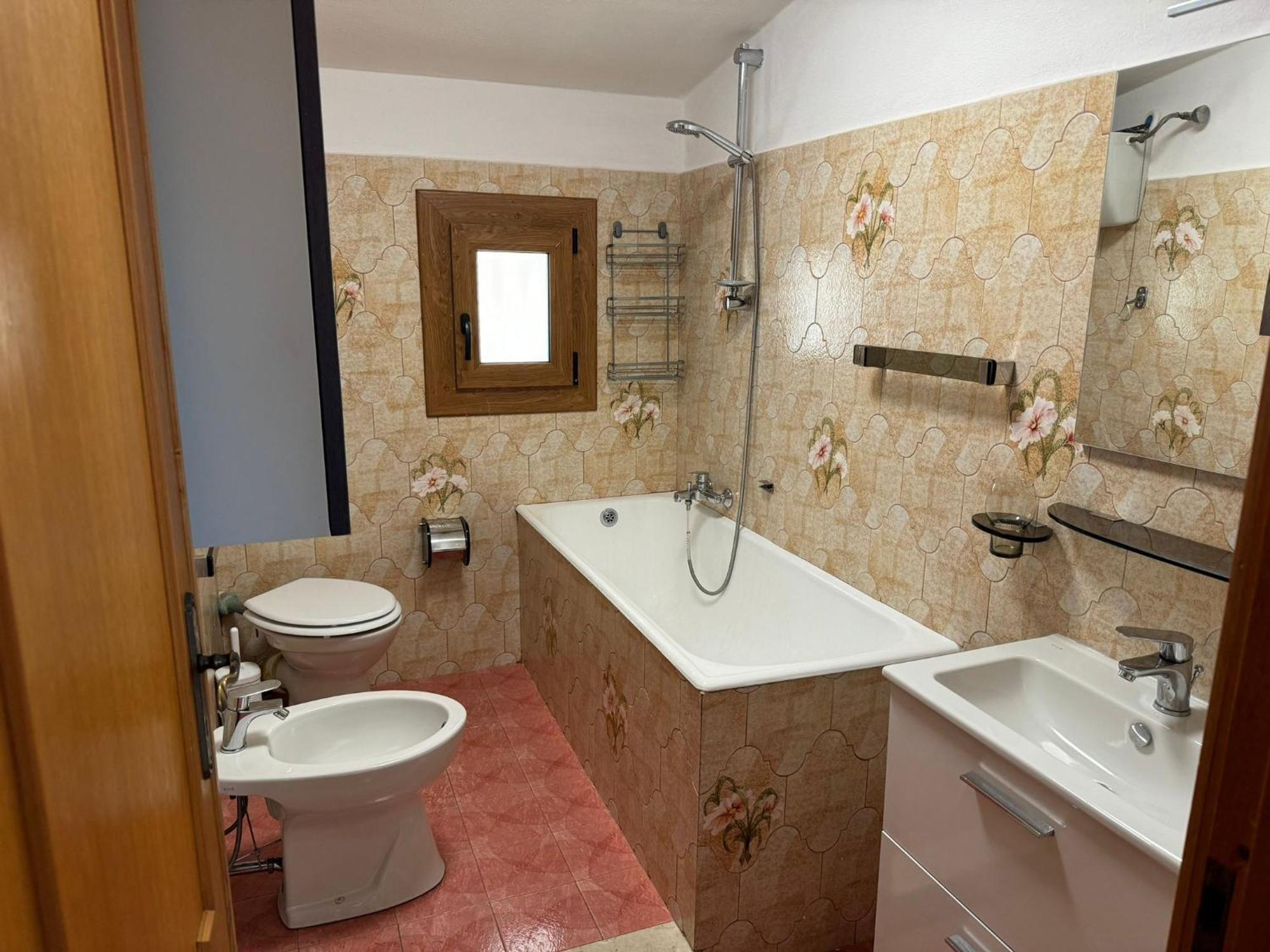 Hotel Lora Rda Luxury Бордихера Екстериор снимка