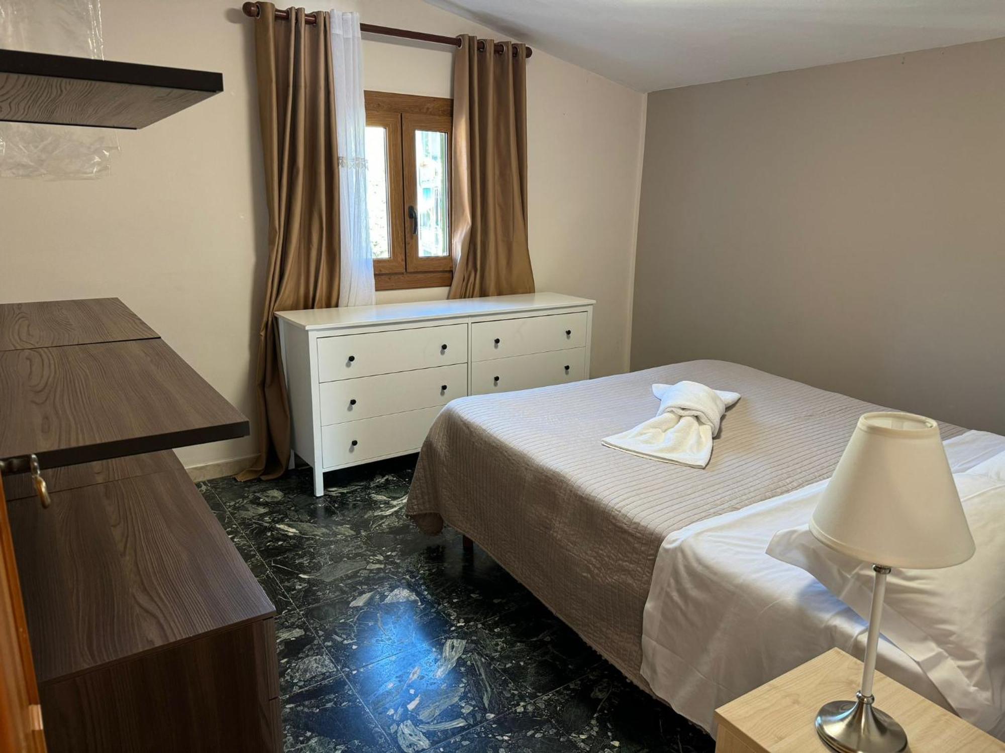 Hotel Lora Rda Luxury Бордихера Екстериор снимка